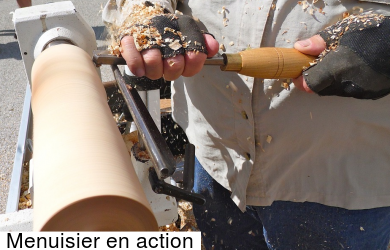 menuisier en action